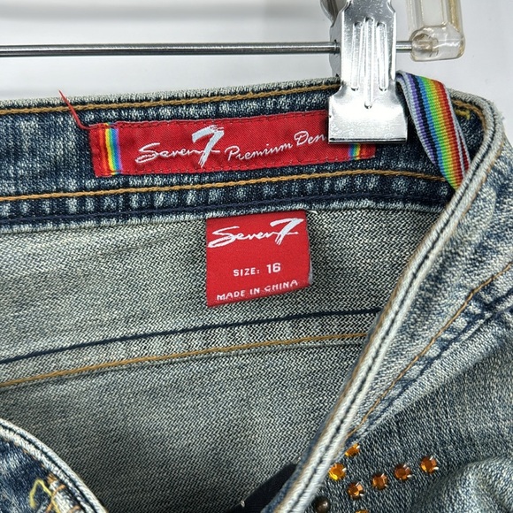 Seven 7 Premium Denim Capri Jeans with embellished pockets-SIZE 16 - Picture 5 of 7